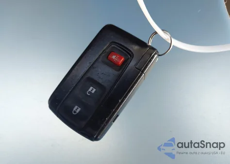 2006 Toyota Prius z USA, uszkodzony, nr VIN JTDKB20U263147266